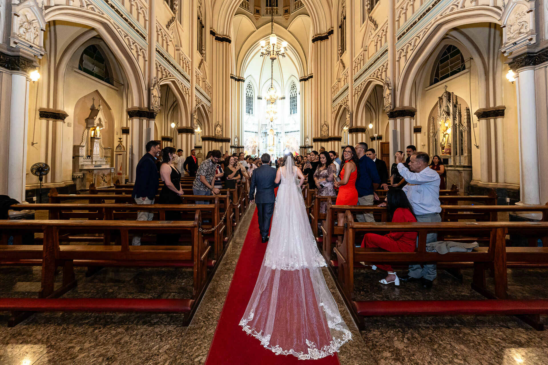 Foto Casar dentro ou fora da missa? Um convite à oração e ao discernimento Foto Casar dentro ou fora da missa? Um convite à oração e ao discernimento - Imagem 3