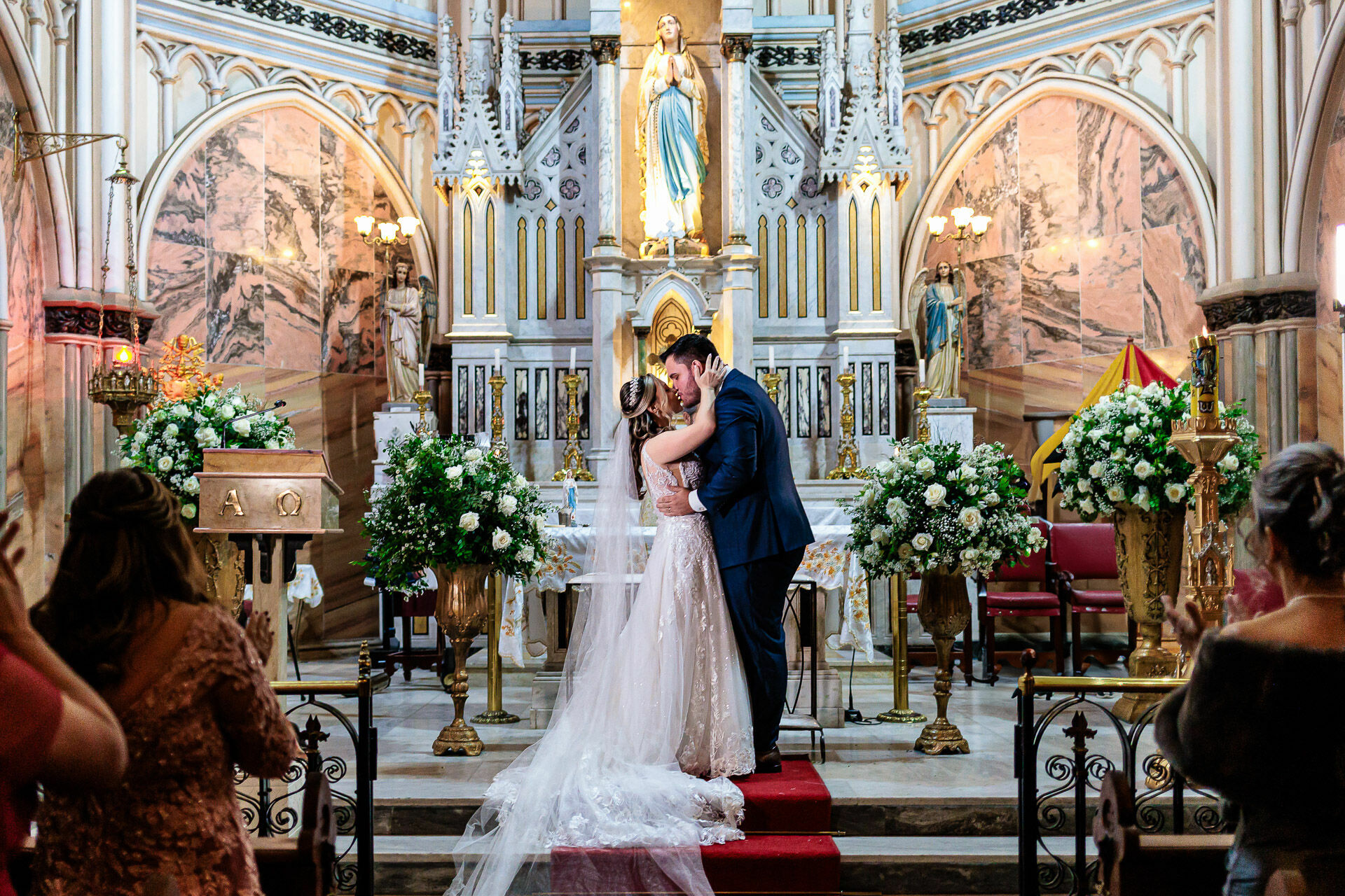 Foto Casar dentro ou fora da missa? Um convite à oração e ao discernimento Foto Casar dentro ou fora da missa? Um convite à oração e ao discernimento - Imagem 5